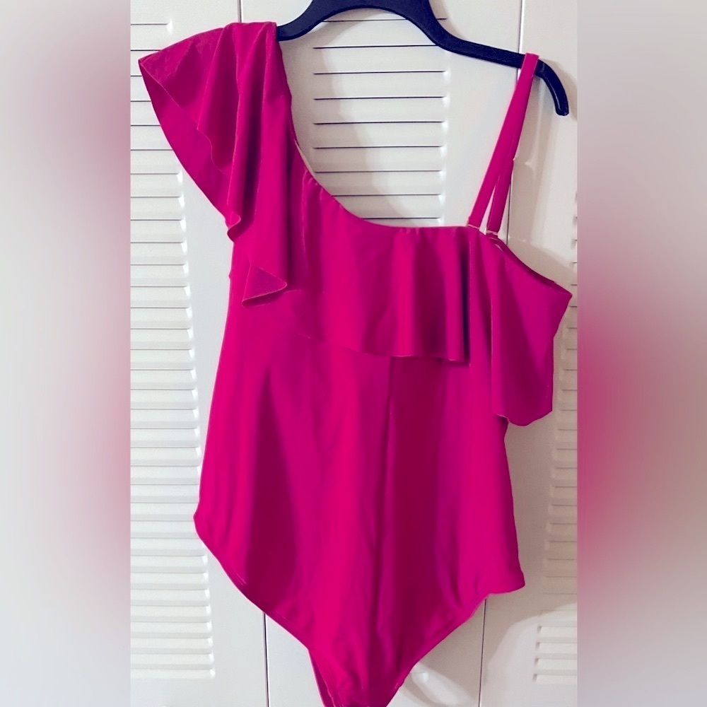 Kona Sol One Piece, Plus Sz 20, 20W, One Shoulder, Ruffles,vacation, Resortwear‌ - Picture 10 of 13